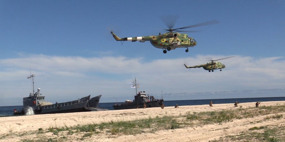ЗСУ висаджуються в Криму: ВМС повідомляють про підготовку росіянами пляжів до оборони 2 ЗСУ висаджуються в Криму: ВМС повідомляють про підготовку росіянами пляжів до оборони 2