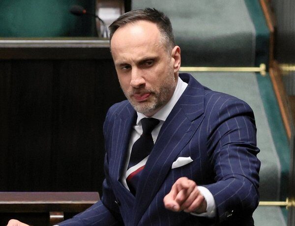Депутат Сейму закликав українців повертатися: хто він і що відомо&hellip;