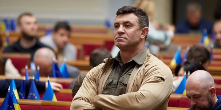 НАБУ викрило схему: Миколі Тищенку оголосили підозру через "кол-центри" 14 НАБУ викрило схему: Миколі Тищенку оголосили підозру через "кол-центри" 14