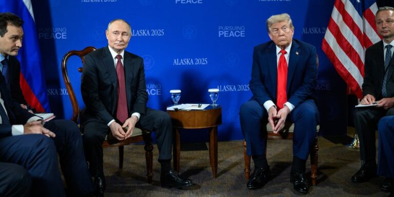Трамп планує тиснути на РФ: деталі нової стратегії щодо України 1 Трамп планує тиснути на РФ: деталі нової стратегії щодо України 1