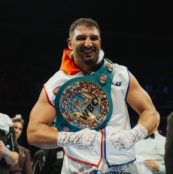 WBC обирає нового чемпіона: хто посів трон після відмови Усика 4
