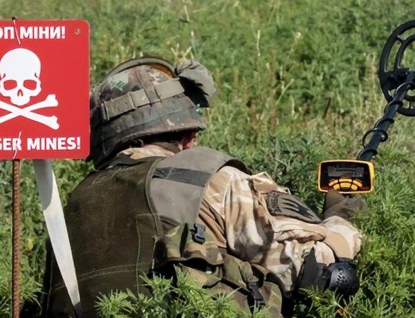 Головна 76 Як російські дрони мінують Чернігівщину: небезпечні зони та як уникнути…