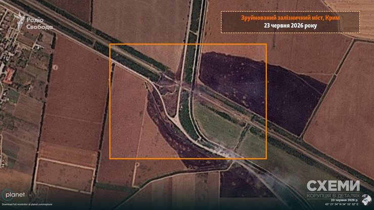 Супутники зафіксували нищівну шкоду: Кримський міст пошкоджено. 5