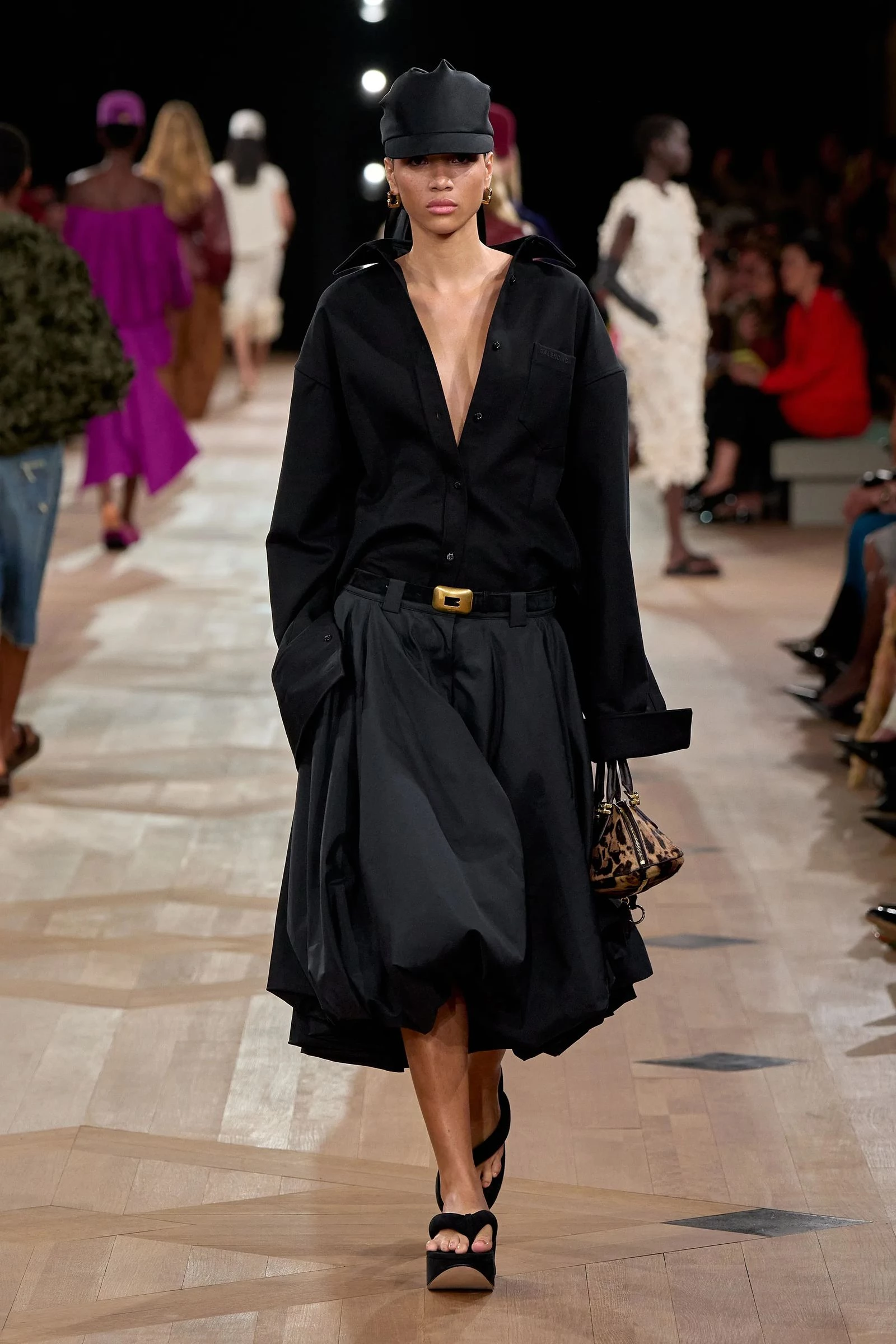 Balenciaga весна-літо 2026 Balenciaga весна-літо 202612