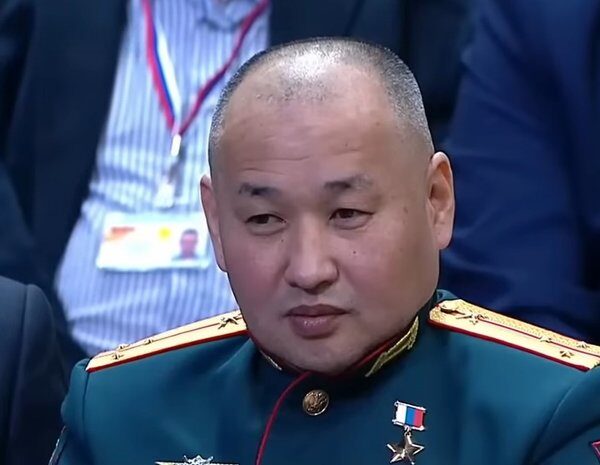 Головна 88 FPV-дрон обірвав життя Нарана Очир-Горяєва: Мадяр оприлюднив відеозапис атаки