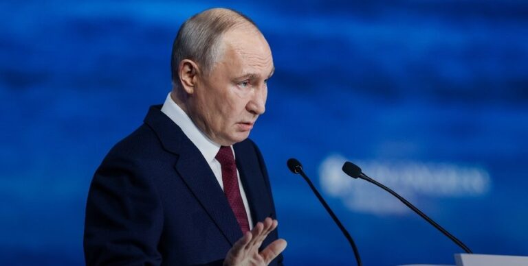 Президент України відповів Путіну: деталі розмови 21