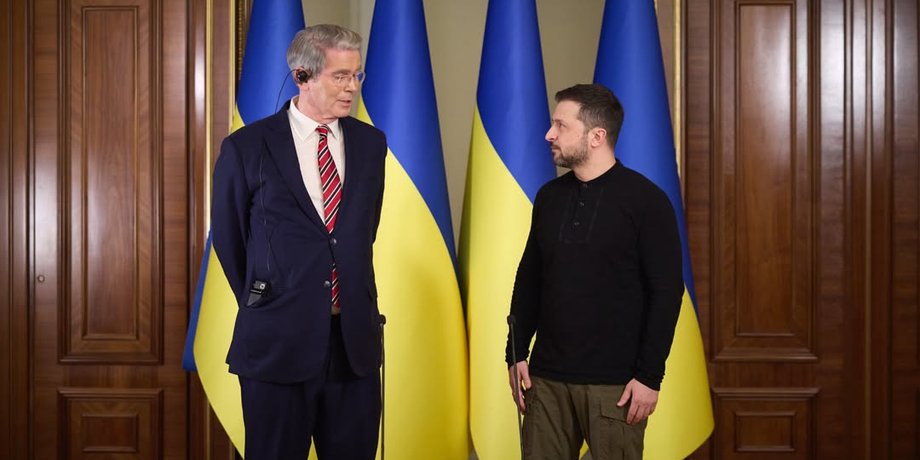 Бессент радив Трампу не пускати Зеленського до Білого дому, називаючи його "Містером Біном під кайфом" 3 Бессент радив Трампу не пускати Зеленського до Білого дому, називаючи його "Містером Біном під кайфом" 3
