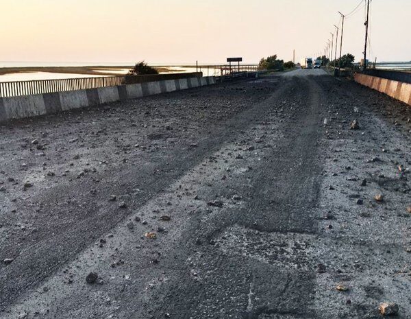 Головна 73 Знищено ключовий міст до Криму: деталі атаки БпЛА на Чонгар
