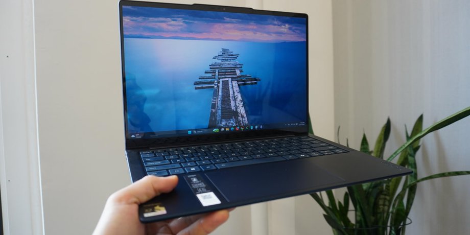 Windows-ноутбук вразив тестувальників: знайдено гідну альтернативу MacBook 4 Windows-ноутбук вразив тестувальників: знайдено гідну альтернативу MacBook 4
