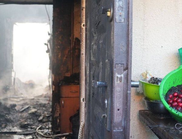 Головна 88 Зруйнований дім: наслідки російської атаки на Запоріжжя вражають