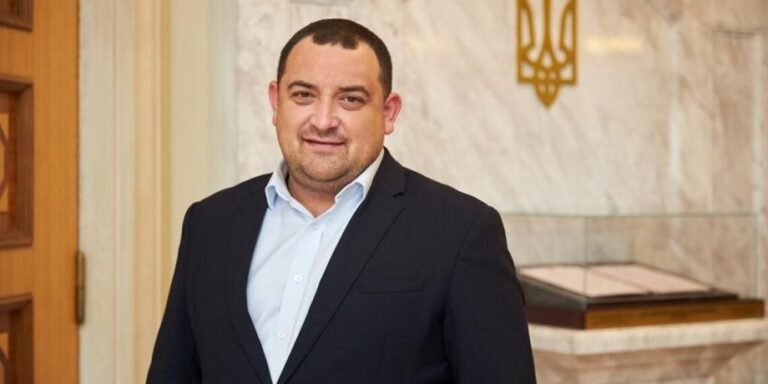 ВАКС пояснює причини зміни запобіжного заходу для нардепа Кузьміних 3 ВАКС пояснює причини зміни запобіжного заходу для нардепа Кузьміних 3