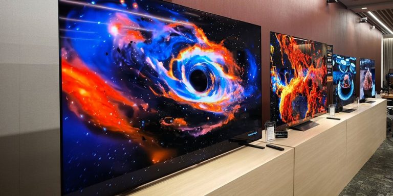 OLED проти Mini-LED: експерти визначили переможця в битві телевізорів LG C6 і Sony Bravia 7 II 4