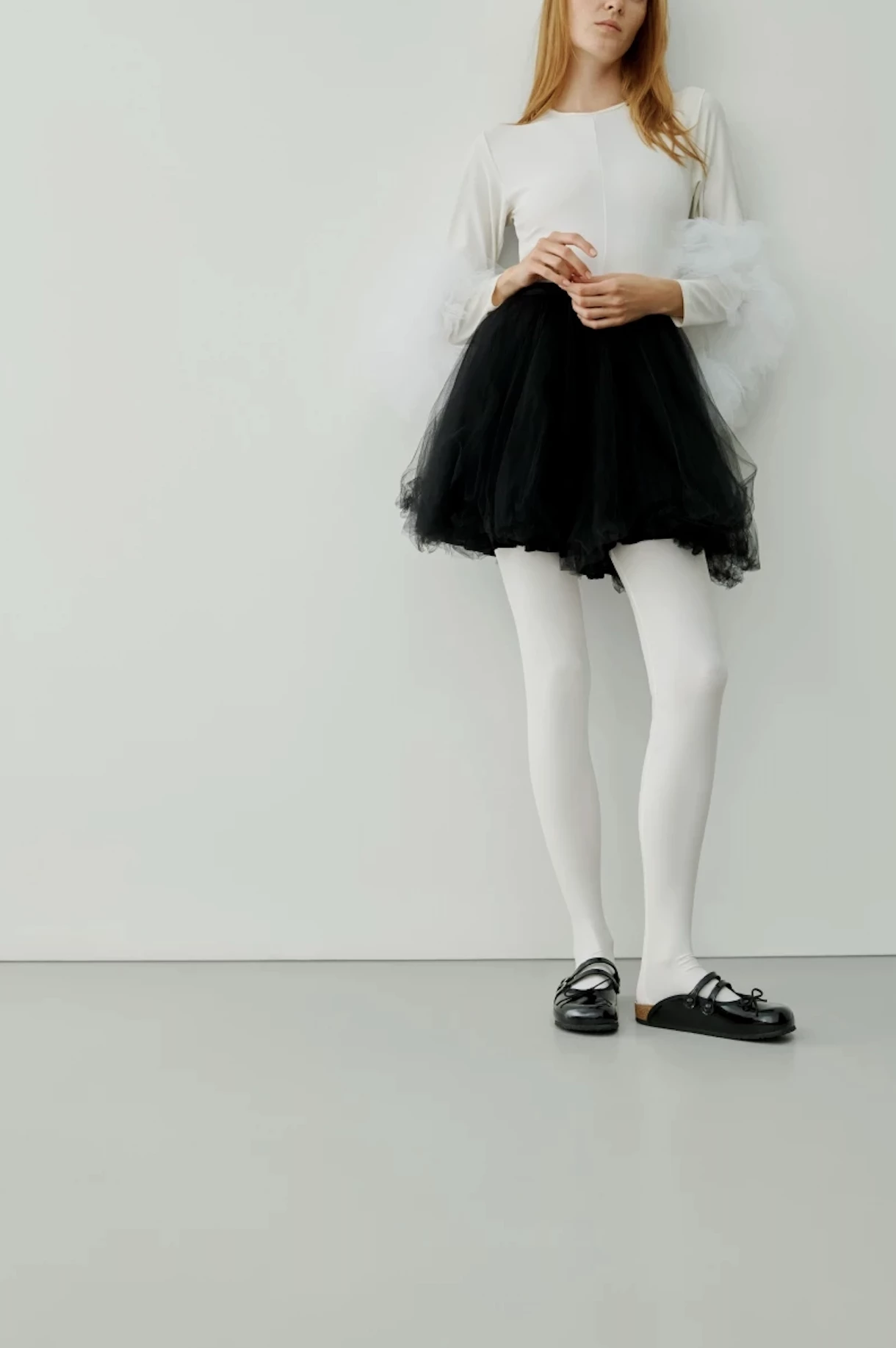 Birkenstock та Repetto: Ортопедична елегантність сезону, що захоплює. 4 Birkenstock та Repetto: Ортопедична елегантність сезону, що захоплює.4