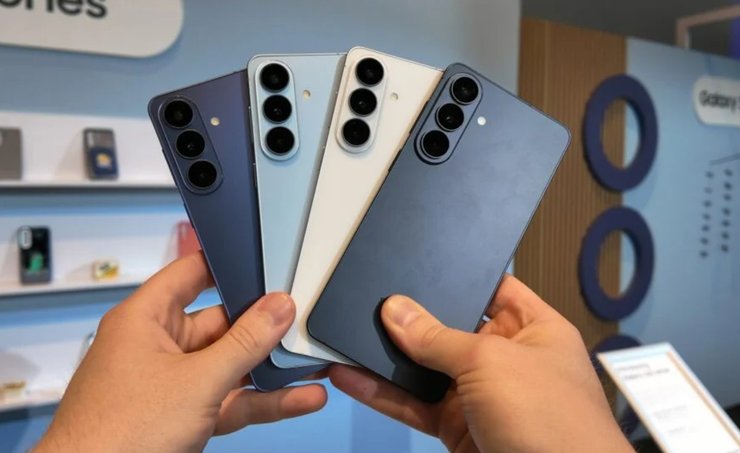 Samsung: Чому смартфони компанії стрімко втрачають прихильність користувачів у 2026 році 4 Samsung: Чому смартфони компанії стрімко втрачають прихильність користувачів у 2026 році 4