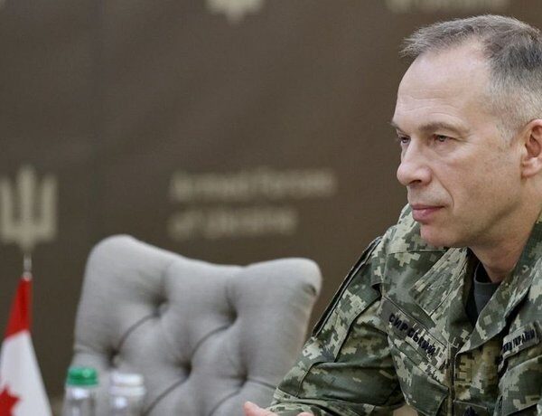 Головна 74 Генеральний штаб розвіяв чутки про відставку Сирського: розкрито подробиці