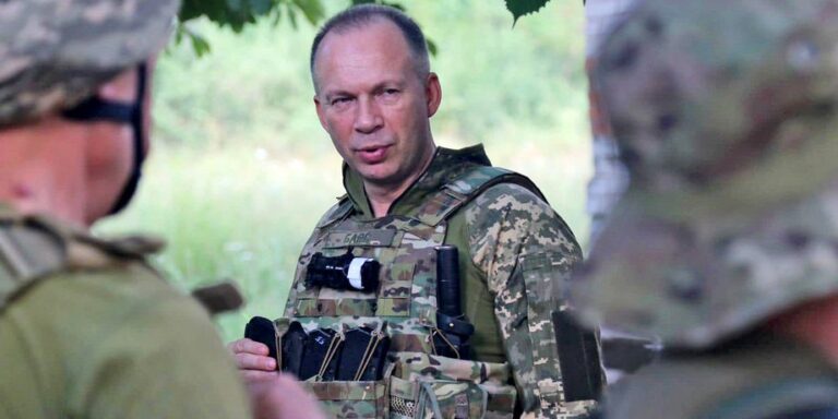 Сирський звернувся до ЗСУ: ексголовком розповів про своє звільнення 22 Сирський звернувся до ЗСУ: ексголовком розповів про своє звільнення 22