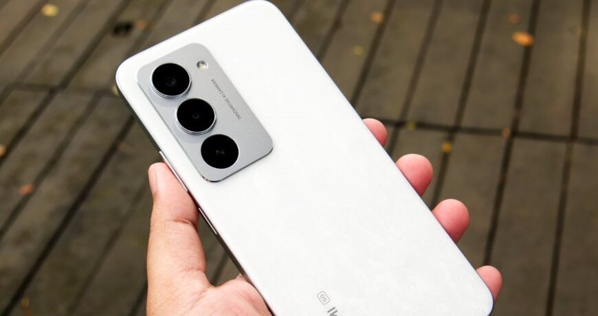 Головна 115 Xiaomi готує смартфон із батареєю на 7500 мАг: деталі вже відомі