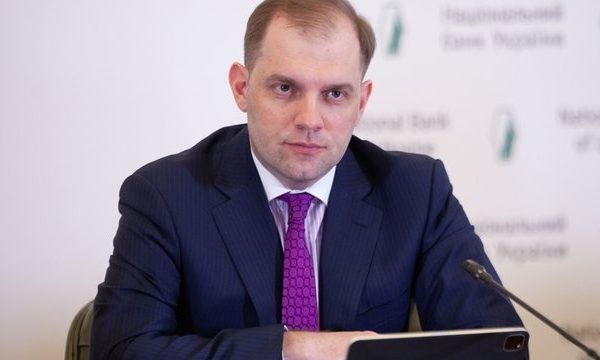 Національний банк України констатує зменшення потреби у валюті протягом липня та стабільну ситуацію на ринку.