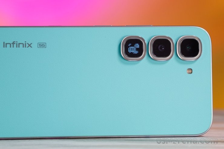 Infinix Hot 70 Pro: потужність та стиль за доступну ціну – перші враження 5