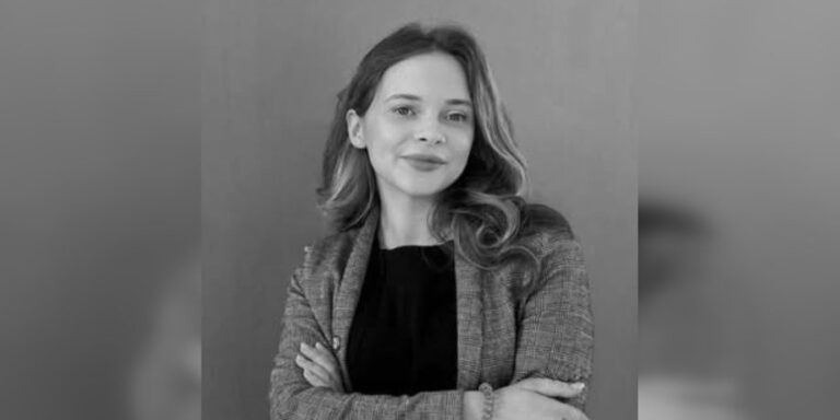 Шалупня загинула: Росія вдарила "Іскандером" по виставці дронів 13 Шалупня загинула: Росія вдарила "Іскандером" по виставці дронів 13