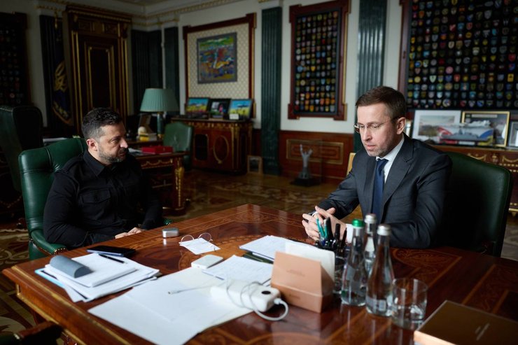 Глава "Нафтогазу" Корецький може замінити Свириденко на чолі Кабміну 4 Глава "Нафтогазу" Корецький може замінити Свириденко на чолі Кабміну 4