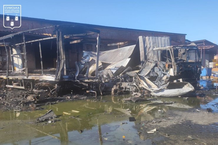 Нова пошта під обстрілом: загинули водії внаслідок атаки на Суми 6