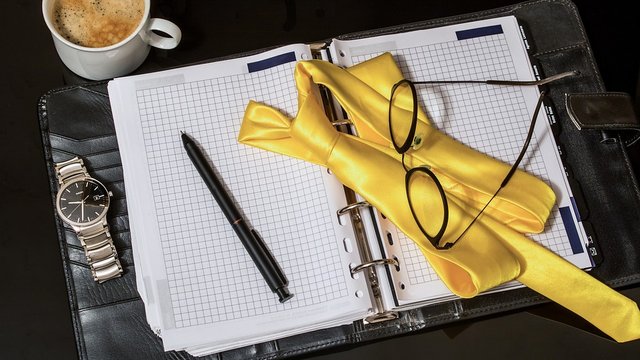 Працюють під час відпочинку 57% українців, переважна більшість із них завжди доступні – згідно з дослідженням 2