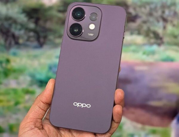 Головна 90 Експерт назвав найкращий компактний смартфон: фото-можливості вражають