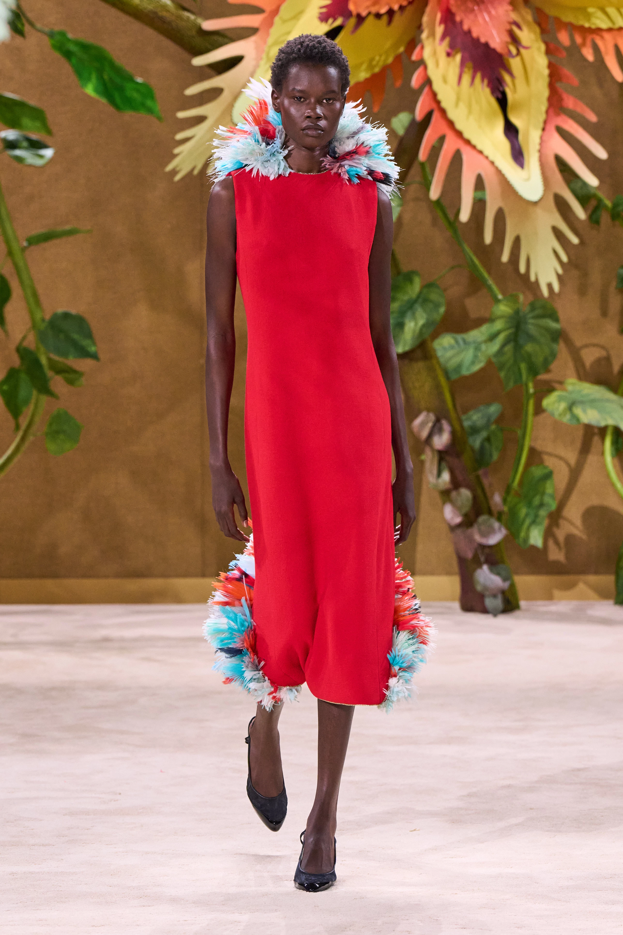 Chanel запрошує у казковий світ: ексклюзивна колекція Couture осінь-зима 2026/27 19 Chanel запрошує у казковий світ: ексклюзивна колекція Couture осінь-зима 2026/276