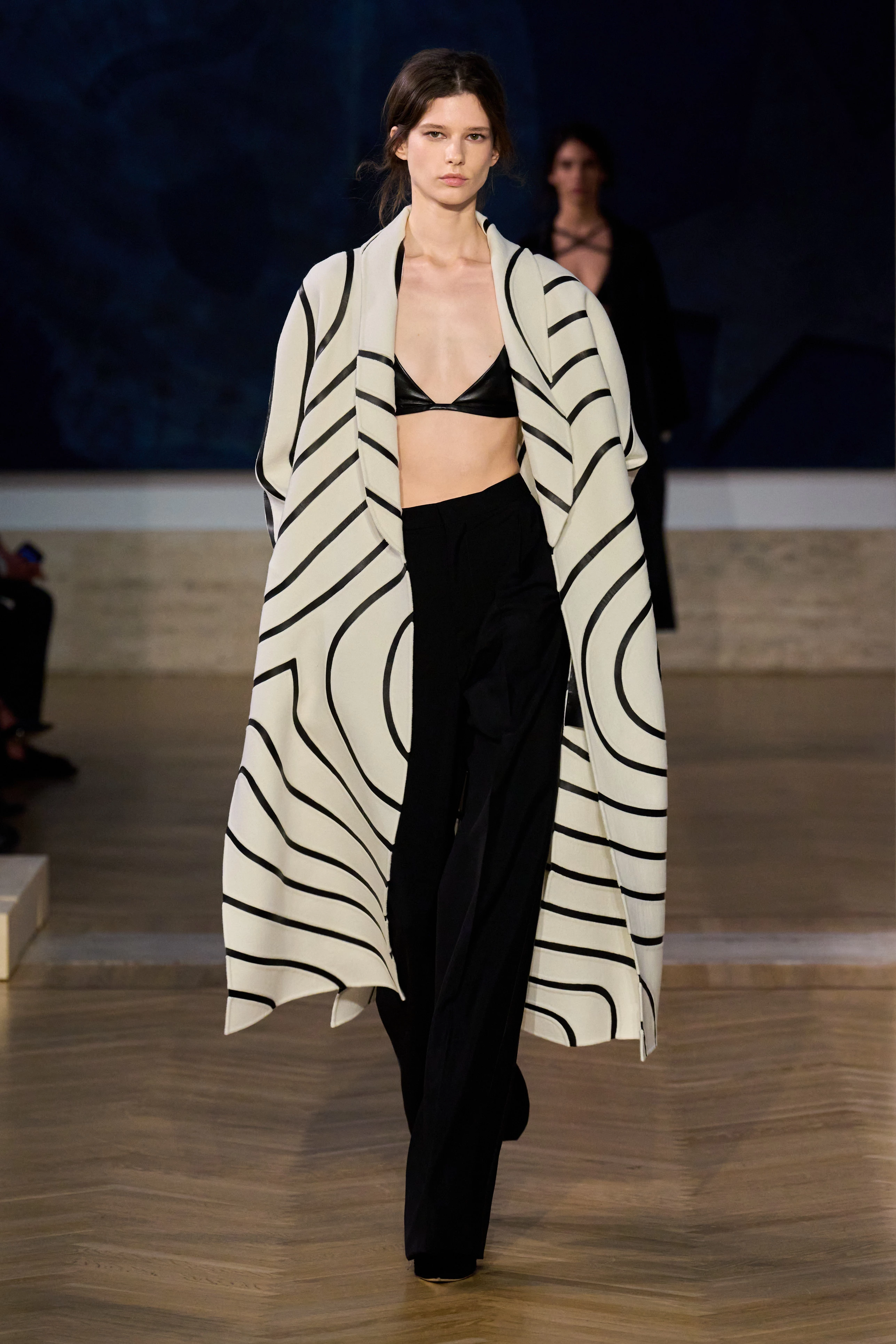 Fendi Couture осінь-зима 2026/2027: шедеври майстерності.7