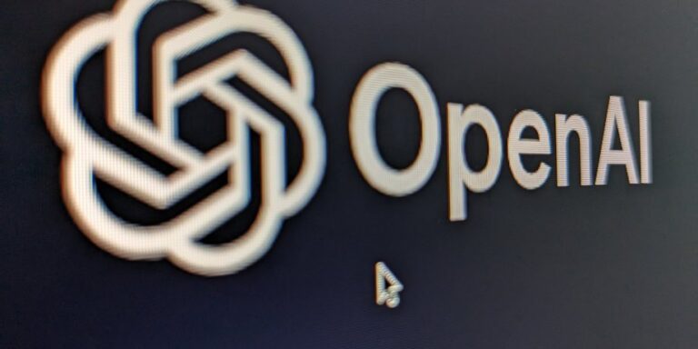 Apple звинувачує OpenAI у незаконному використанні даних: деталі гучного позову 7 Apple звинувачує OpenAI у незаконному використанні даних: деталі гучного позову 6