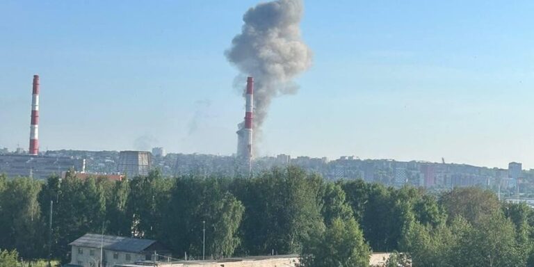 Вибух на заводі "Авіатек": Україна вразила виробництво російських ракет Х-101 8 Вибух на заводі "Авіатек": Україна вразила виробництво російських ракет Х-101 8
