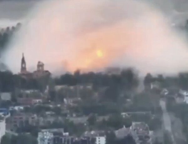 Головна 83 ФАБ-3000: Російська бомба розірвала Оріхів – дивіться відео наслідків
