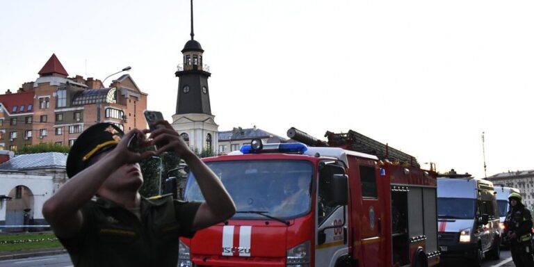 Москва під вогнем: дрони атакують столицю, Собянін звітує про збиття та падіння уламків 29