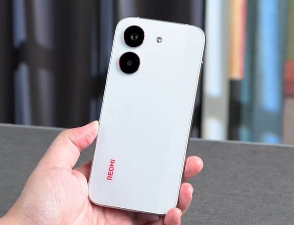Головна 82 Xiaomi представляє: смартфон з потужною батареєю та вражаючим дисплеєм –…