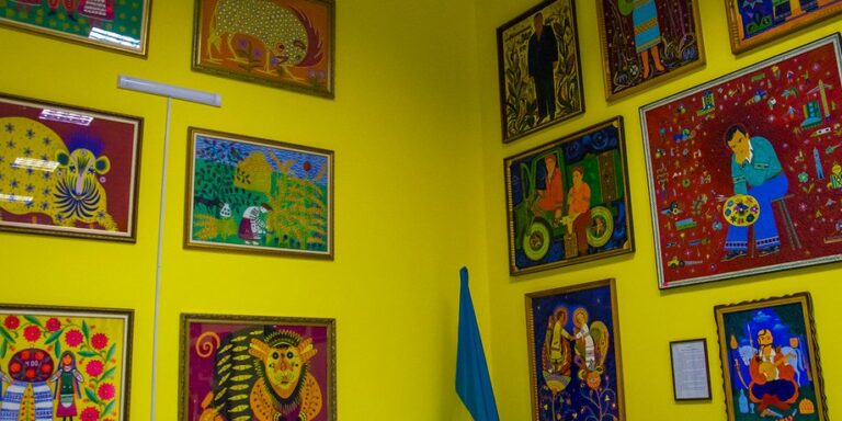 Як Іванківське диво зберегло шедеври Марії Примаченко 1
