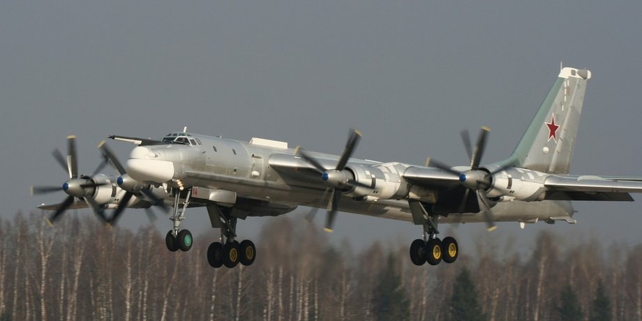СБУ вражає: як безпілотник відмінусував стратегічний бомбардувальник Ту-95