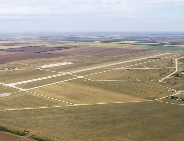 Головна 91 Атака дронів на Гвардійське: вибухи на аеродромі підпалили небо
