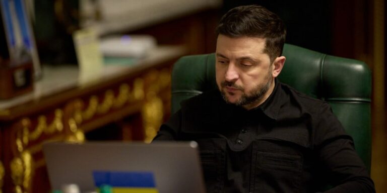 ЗСУ отримують нове командування: Зеленський підписав указ 1 ЗСУ отримують нове командування: Зеленський підписав указ 1