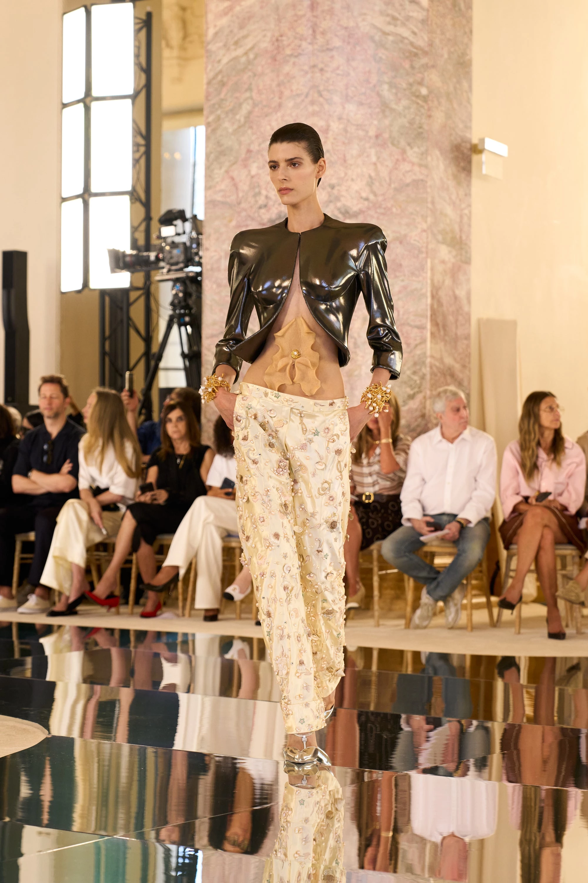 Schiaparelli: Колекція, що переосмислює моду як мистецтво1