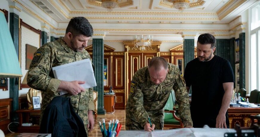 Головна 71 Стала відома причина відставки Сирського: розкриваємо деталі