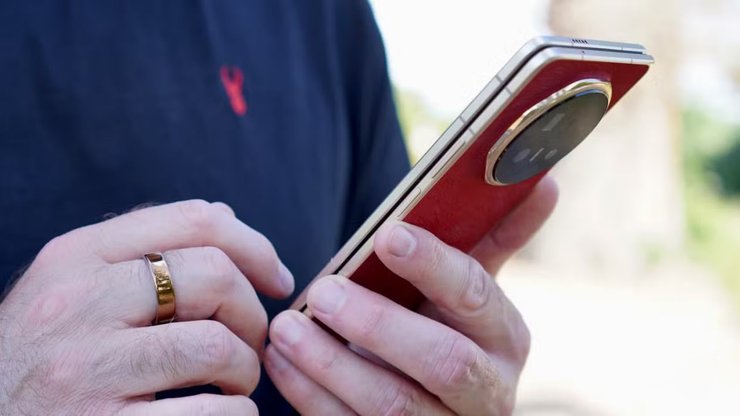 Honor Magic V6: як смартфон з вражаючою камерою завойовує експертів 21