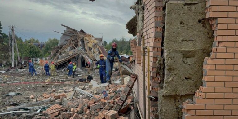 Виставка дронів під ударом: дипуповноважений Мальтійського ордену загинув — повний розбір події 18 Виставка дронів під ударом: дипуповноважений Мальтійського ордену загинув — повний розбір події 18