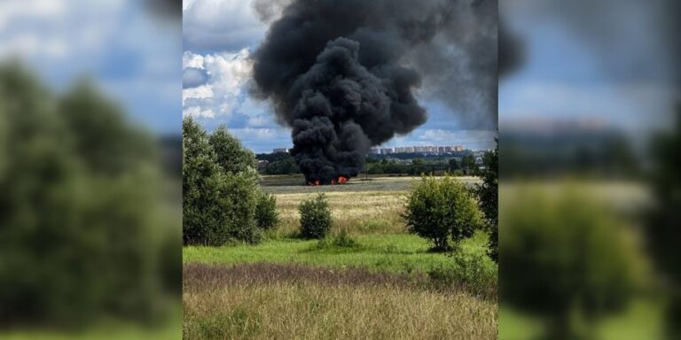 Винищувач Су-57 зазнав катастрофи: пілот успішно катапультувався 19 Винищувач Су-57 зазнав катастрофи: пілот успішно катапультувався 19