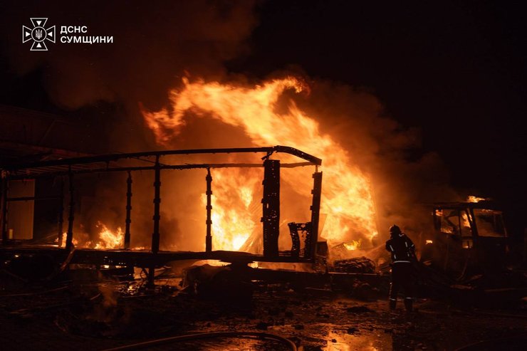 Нова пошта під обстрілом: загинули водії внаслідок атаки на Суми 5