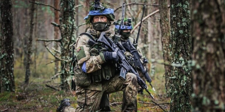 НАТО аналізує бойовий досвід України, поки вдома головнокомандувача критикують – експерт 4 НАТО аналізує бойовий досвід України, поки вдома головнокомандувача критикують – експерт 4