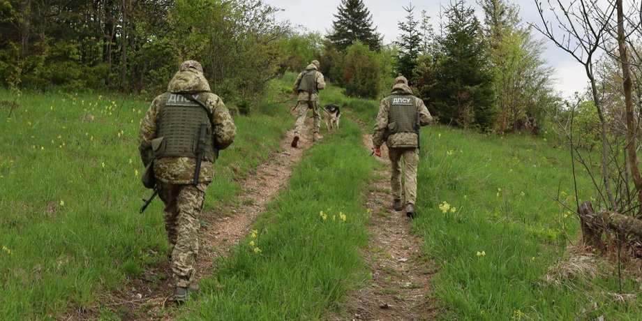 Україна посилює оборону: зведення нових фортифікацій на півночі триває семимильними кроками 3 Україна посилює оборону: зведення нових фортифікацій на півночі триває семимильними кроками 3