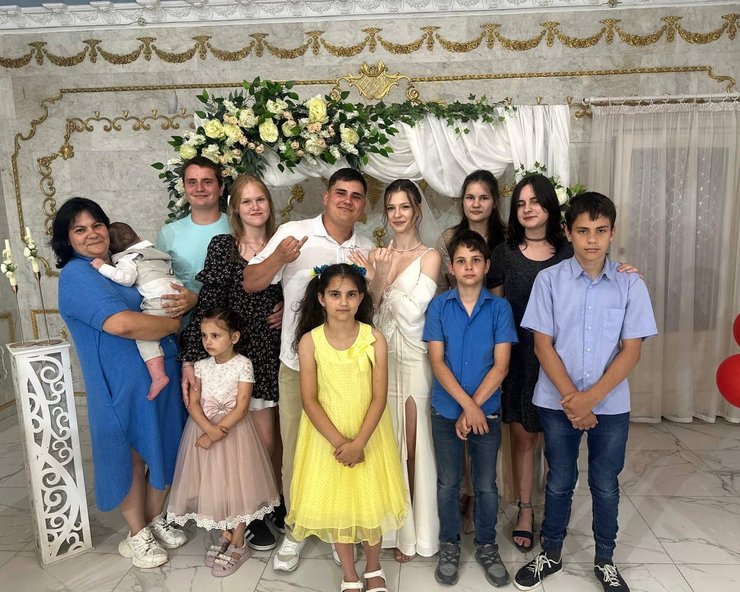 Російський удар по Кривому Рогу: хто загинув у багатодітній родині 18 Російський удар по Кривому Рогу: хто загинув у багатодітній родині 18