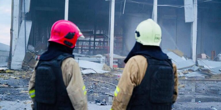 Росія атакувала українські міста 4 липня: ворожі удари по цивільних об'єктах забрали життя людей 6