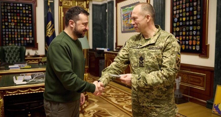 Головна 99 Зеленський обмірковує заміну Сирського на тлі чуток про відставку Федорова